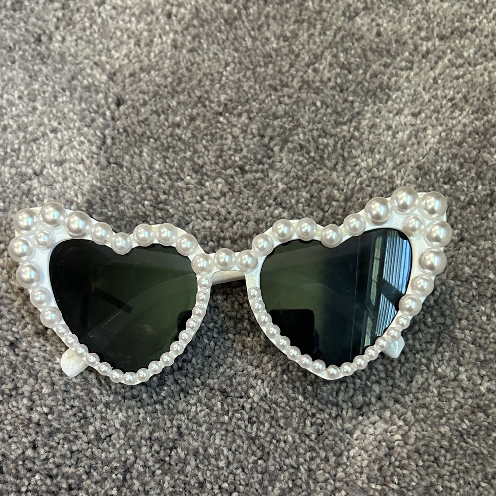 Pearl-Embellished Heart Sunglasses